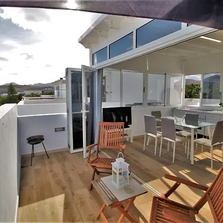 Casal Con Balcon La Vela Holiday home Puerto Calero